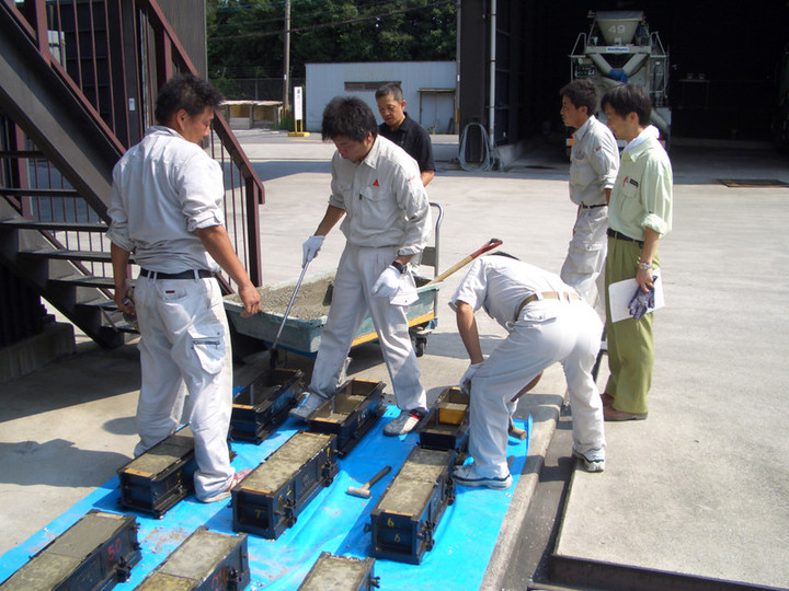 Group Hirac コンクリート打継目処理剤の凝結遅延効果の確認試験