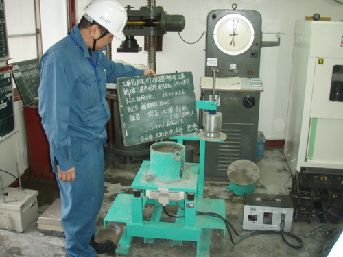 ＶＣ振動締固め試験の確認